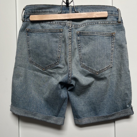 GAP Denim Bermuda Short - Picture 2 of 4